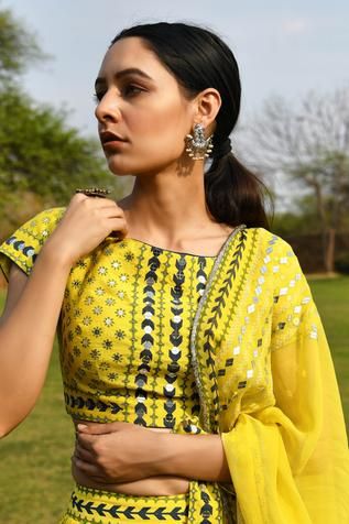 Shop for Surbhi Gupta Yellow Embroidered Lehenga Set for Women Online at Aza Fashions Georgette Sets With Zari Work For Navratri, Navratri Chanderi Choli With Resham Embroidery, Navratri Chanderi Sets With Resham Embroidery, Yellow Chanderi Sets With Motifs, Fitted Art Silk Sets With Mirror Work, Yellow Sets With Motifs For Transitional Season, Yellow Chanderi Choli With Motifs, Navratri Dola Silk Sets With Resham Embroidery, Festival Georgette Sets With Motifs