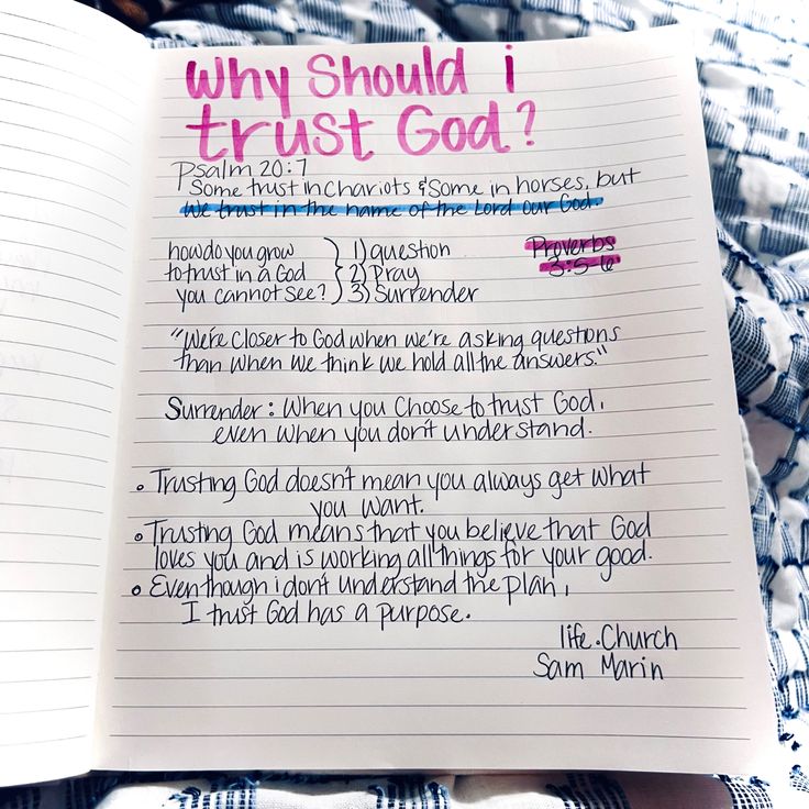 a notepad with writing on it that says, why should i trust god?