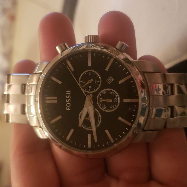 Nwy Without Tags Men Watch New Casual Silver Watches With Subdials, Silver Casual Watch With Metal Dial, Casual Silver Watch With Metal Dial, Casual Silver Watch With Metallic Dial, Casual Silver Chronograph Watch With Round Dial, Casual Silver Chronograph Watch, Fossil Watches For Men, Fossil Watch, Fossil Watches