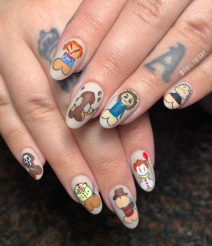 Ugly Christmas Nails Funny, Funny Nails Design Hilarious, Funny Acrylic Nails, Characters On Nails, Funny Nails Ideas, Dexter Nails, Christmas Character Nails, Cursed Nails, Pixar Nails