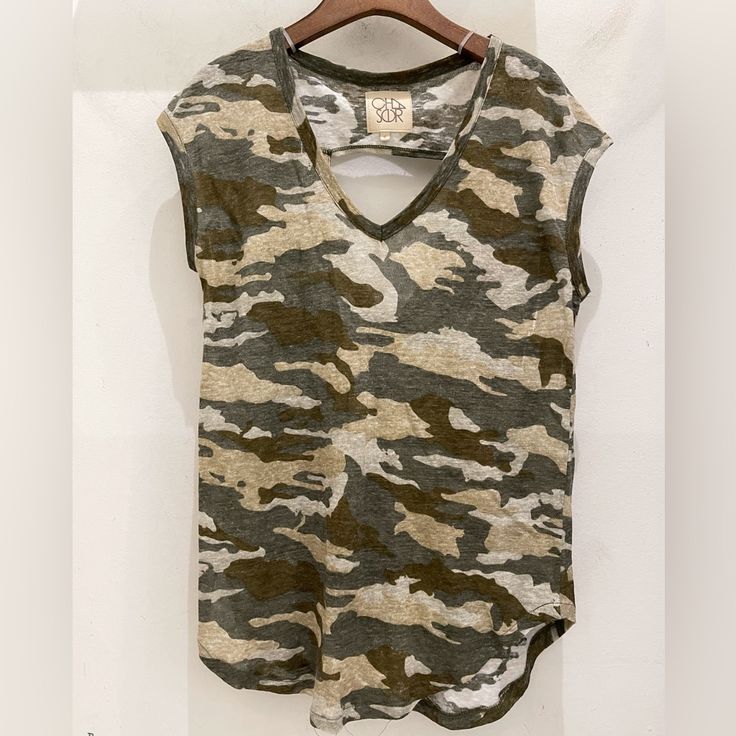 Back Cut Out Detail Linen Mix Material Khaki Military Style Summer Top, Military Style Khaki Top For Summer, Summer Military Camouflage Tops, Summer Military Style Camouflage Tops, Military Style Camouflage Tops For Summer, Camouflage, Cut Out, Womens Tops, Tank Tops