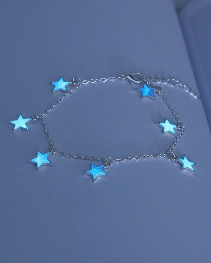 Tassel Anklet, قلادات متدلية, Star Anklet, Pretty Jewelry Necklaces, Charms Bracelets, Dark Star, Five Pointed Star, Metal Stars, Blue Stars