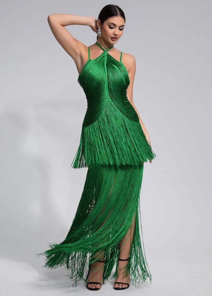 This elegant Tassel Decor Halter Maxi Dress is perfect for any occasion. The halter neck design adds a touch of sophistication while the tassel details elevate the look. Made with high-quality fabric in a stunning green hue, this dress is both comfortable and stylish. Perfect for achieving a chic and timeless look. Fabric: Slight Stretch Material: Polyester Fiber Elegant Green Halter Neck Dress, Green Halter Neck Dress For Evening, Elegant Floor-length Tassel Dresses, Green Halter Neck Cocktail Dress, Floor-length Dresses With Tassels For Gala, Floor-length Gala Dresses With Tassels, Green Floor-length Halter Dress For Party, Elegant Green Flapper Dress For Evening, Elegant Green Halter Dress For Evening