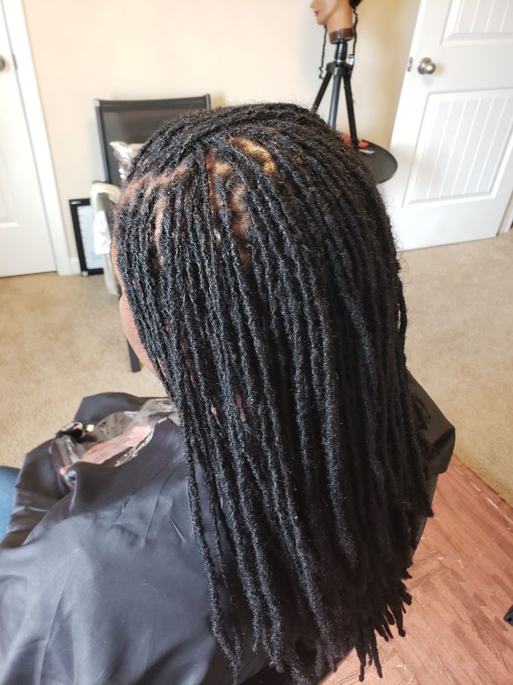 Interlocked Locs, Cornrows Extensions, Interlocking Locs, Pretty Locs, Dreadlocks Hair Care, Long Locs, Braids Cornrows, Beautiful Dreadlocks, Two Strand Twist