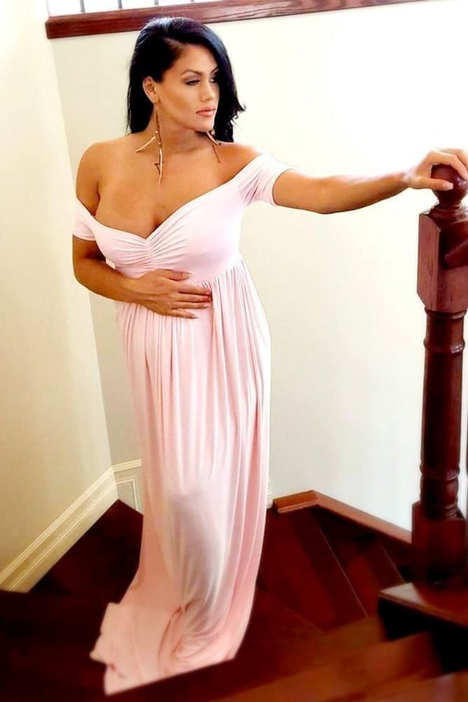 Online Maternity Clothing - Sexy Mama Maternity Checkout Maternity Evening Gowns, Baby Shower Gown, Maternity Evening, Peach Gown, Cute Maternity Dresses, Maternity Dresses For Baby Shower, Maternity Gown, Maternity Gowns, Pink Gowns