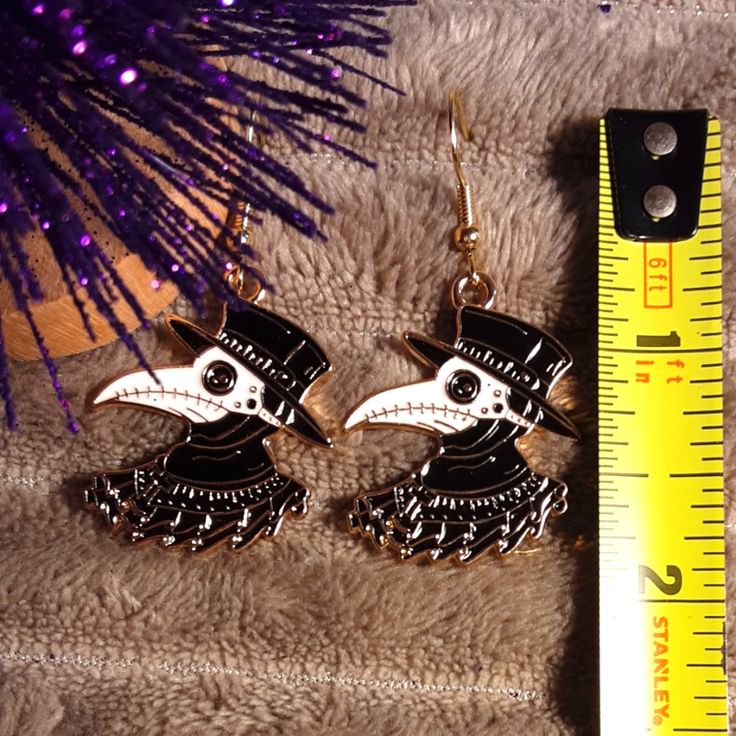 These Earrings Are So Neat. They Are 1 3/4" Long. These Are Light Weithe Metal. From A Smoke Free Pet Friendly Home. Black Novelty Jewelry For Costume Party, Black Punk Jewelry For Costume Party, Fantasy Metal Earrings For Halloween, Gothic Halloween Earrings Gift, Black Novelty Drop Earrings, Handmade Black Fantasy Earrings, Black Fantasy Style Pierced Earrings, Black Fantasy Earrings, Nickel-free Punk Earrings For Halloween