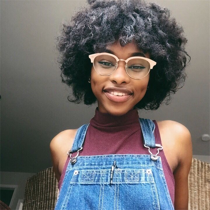 Instagram: @iamkimberlyt People With Glasses, Pelo Afro, 4c Natural Hair, Dark Skin Beauty, Girls With Glasses, Black Women Fashion, Afro Hairstyles, Black Is Beautiful, Beautiful Black Women