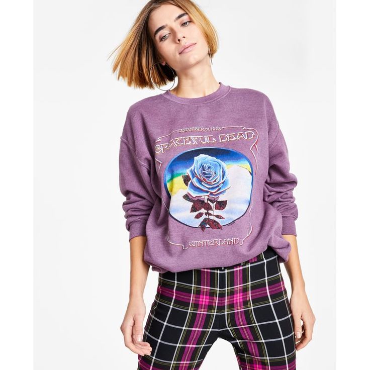 Go For Retro Vibes In This Grateful Dead Graphic Sweatshirt By Junk Food. Pair It With Your Favorite Jeans For A Go-To Look. Approx. Model Height Is 5'10" And She Is Wearing A Size Medium Crewneck Cotton/Polyester Machine Washable Imported Trendy Purple Sweatshirt With Graphic Print, Grunge Style Text Print Tops For Fall, Trendy Slogan Tops For Fall, Trendy Fall Slogan Tops, Grunge Relaxed Fit Tops For Fall, Purple Slogan Tops, Winter Slogan T-shirt, Casual Purple T-shirt For Fall, Casual Purple T-shirt For Winter