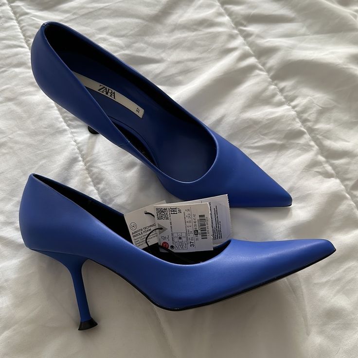 Another Pair I Bought By Impulse And Never Got To Wear So They Need A New Home. Casual Blue Heels For Office, Blue Summer Office Heels, Blue Heels For Office In Summer, Blue Heels For Summer Office Wear, Royal Blue Pointed Toe Heels For Spring, Blue Pumps, Zara Shoes, Shoes Women Heels, New Home