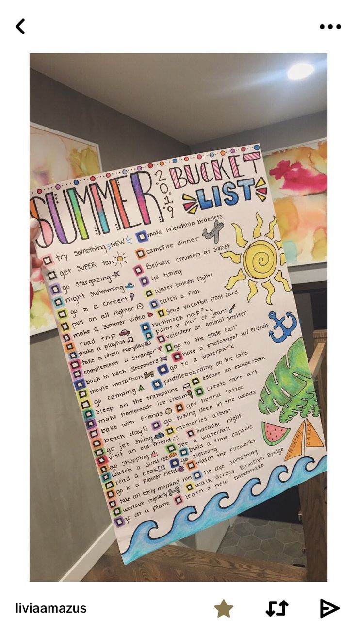 a bulletin board with the words summer and bucket lists written on it in different languages