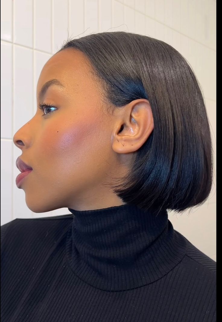 Bob Cut Black Women Real Hair, French Bob Black Women, Relaxed Hair With Bangs, Bob Haircut For Black Women, Bob Haircut Black Women, Corporate Hairstyles Women, Hairstyles Using Braiding Hair, Short Silk Press, Silk Press Hairstyles