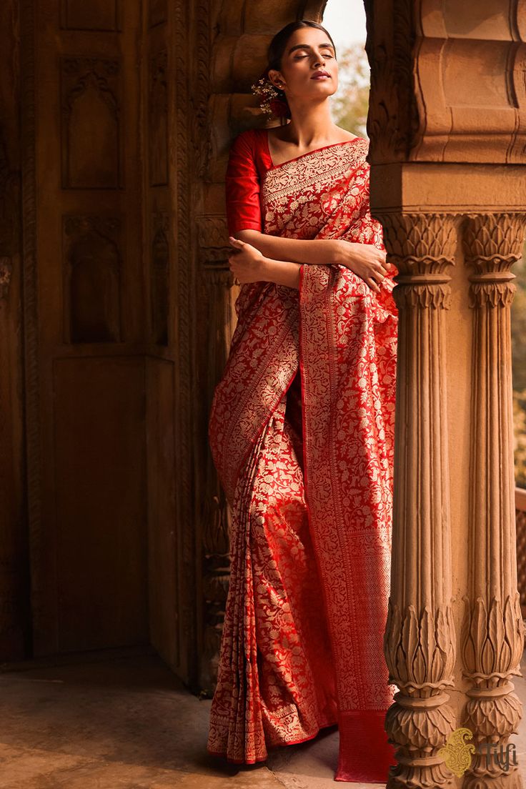 'Roohi' Red Pure Katan Silk Banarasi Handloom Saree - Tilfi Katan Saree, Banaras Sarees, Sari Design, Crepe Silk Sarees, Wedding Sari, Woven Art, Saree Designs Party Wear, Indian Dresses Traditional, Bridal Silk Saree