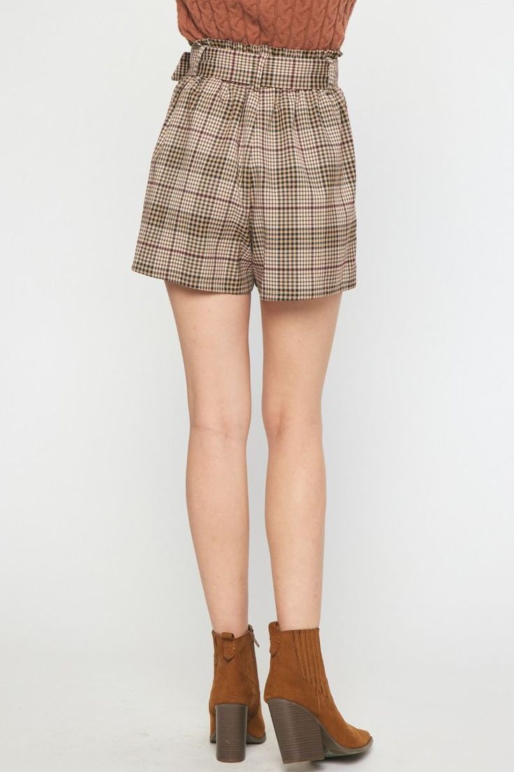 plaid high waist paper bag shorts Brand: Entro Style: P18870 Fabric: 98% POLYESTER 2% SPANDEX Details: Checkered high waisted shorts featuring belt at waist. Pockets at side. Elastic at back waist. Lined. Woven. Non-sheer. Lightweight. 5'9.5" and wearing size Small Workwear Shorts With Belt Loops And Paperbag Waist, Belted Paperbag Waist Shorts For Work, Trendy Shorts For Fall, Trendy Belted Shorts, Fall High Waist Shorts With Belt Loops, High Waist Shorts With Belt Loops For Fall, Fall Season Belted Short Bottoms, Trendy Belted Bottoms With Paperbag Waist, Trendy Belted Paperbag Waist Bottoms