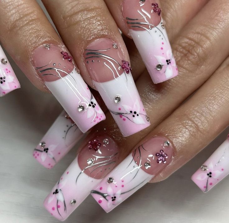 Short Nail Designs Butterfly, Nail Designs Butterfly, Nails Practice, Nails For School, Nail Fashion Trends, Fun Nail Designs, Hot Nail Designs, Best Nail Designs, Nail Appointment