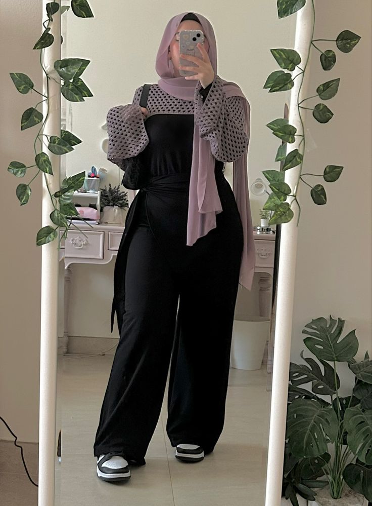 Hijabi Plus Size Fashion, Mid Size Hijabi Outfits, Hijabi Crochet, Modest Plus Size Outfits, Plus Size Muslim Fashion, Plus Size Hijabi Outfits, Plus Size Modest Outfits, Plus Size Hijab Fashion, Modest Fashion Plus Size