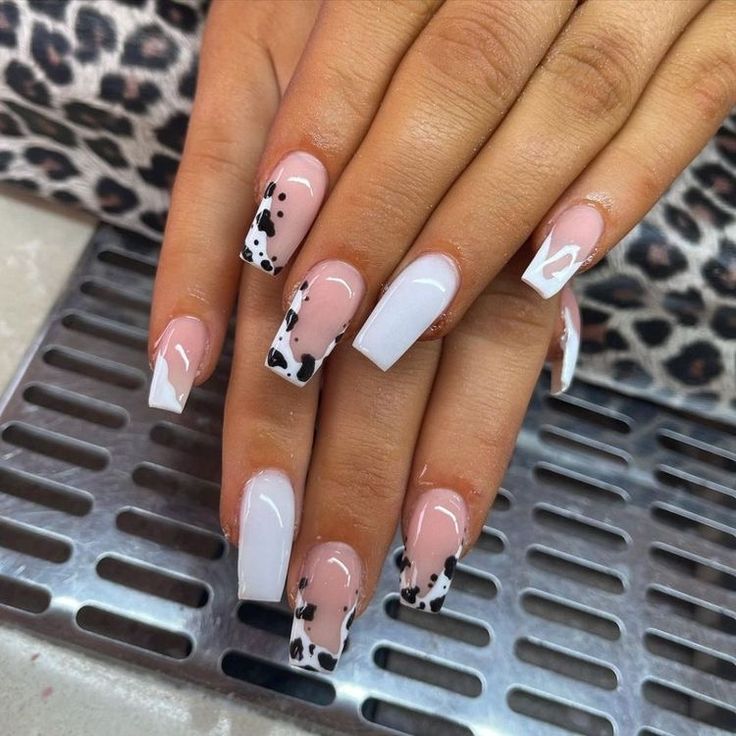 Western Style Nails, Country Acrylic Nails, Rodeo Nails, Cowboy Nails, Western Nails, Country Nails, Cow Nails, Art Designs Ideas, Style Nails