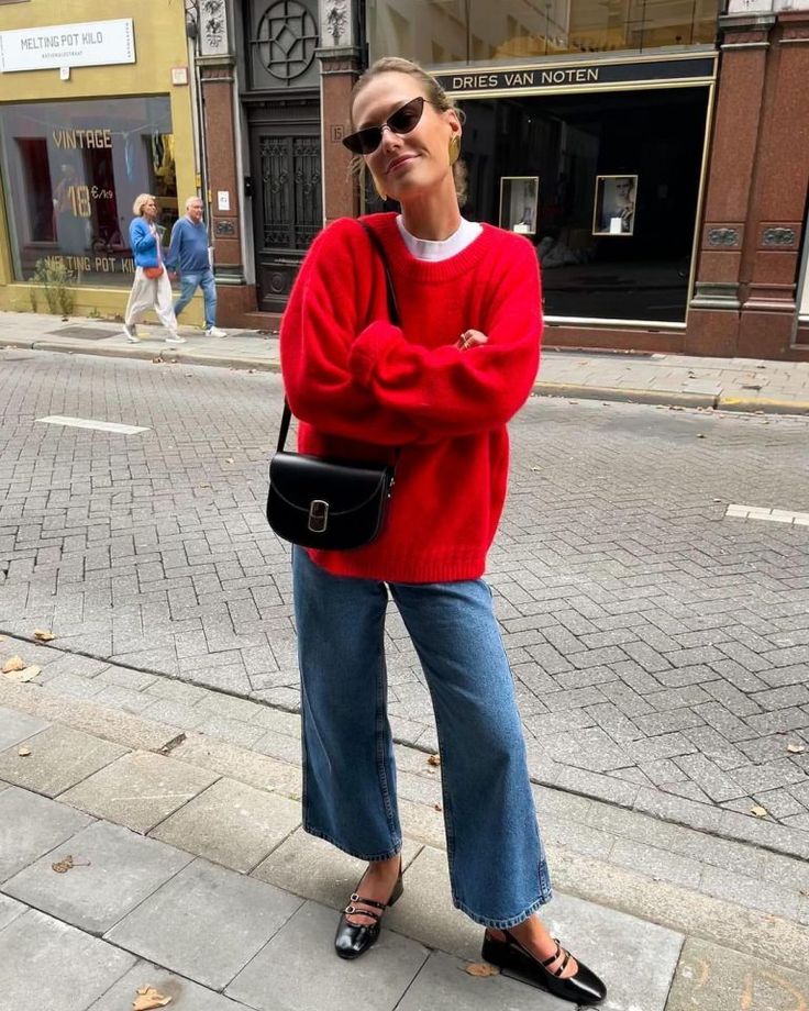 Fall Must Haves 2024: Top 25 Ideas for Outfits, Shoes, and More Red Sweater Outfit, Sweaters Women, Winter Mode, Looks Street Style, Warm Sweaters, Mode Inspo, 가을 패션, Autumn Outfit, Outfit Inspo Fall