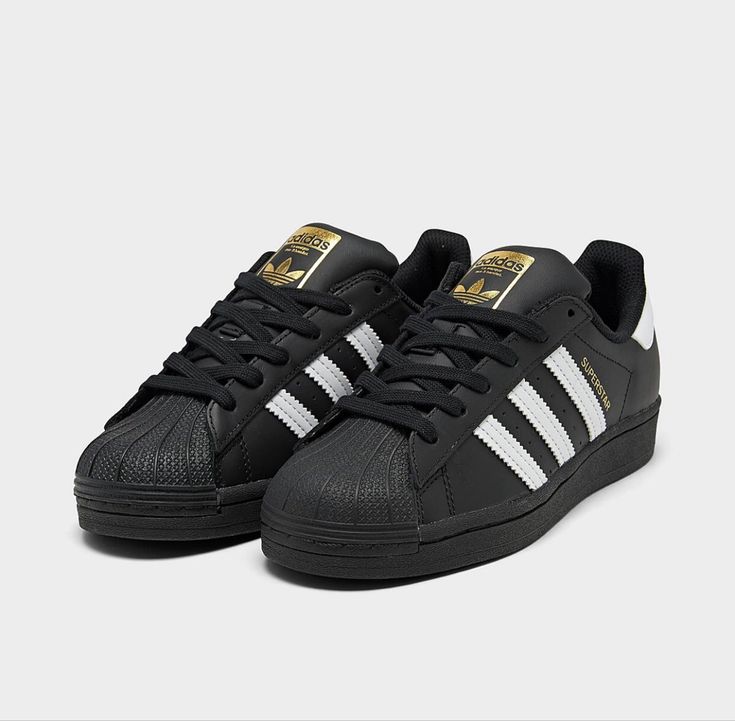 Adidas Shoes Women Superstar, Super Star Adidas, Leeds Fest, Adidas All Star, Adidas Superstar Black, Black Superstar, Adidas Star, Adidas Shoes Superstar, Superstars Shoes