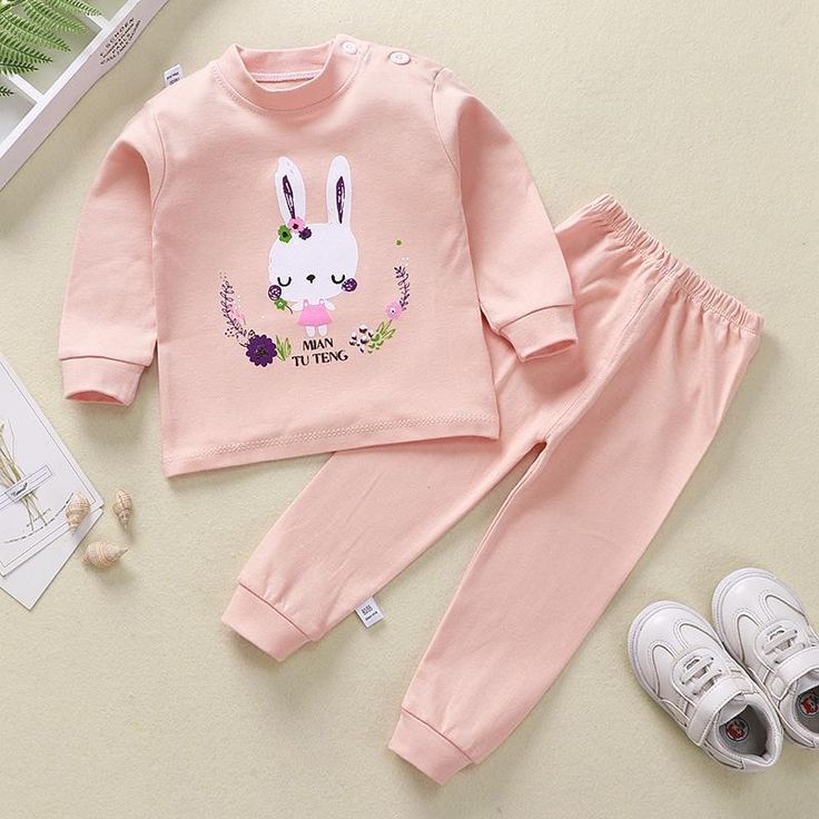 Cotton Cute Cartoon Long-sleeve Pajamas Set - PrettyKid Spring Cartoon Print Sets For Bedtime, Spring Bedtime Sets With Cartoon Print, Spring Cartoon Print Loungewear Sets, Cotton Long Sleeve Cartoon Print Sleepwear, Cotton Long Sleeve Sleepwear With Cartoon Print, Long Sleeve Cotton Sleepwear With Cartoon Print, Spring Cotton Sets With Long Sleeve, Spring Cotton Long Sleeve Sets, Spring Long Sleeve Cotton Sets