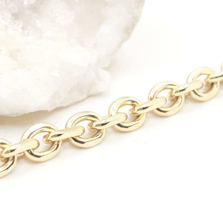 A warm golden glow radiates from our 14k gold-filled beveled edge Hollandaise Bracelet. An absolute everyday 'go-to' whether you're going out for brunch or just working from home and need a little eye candy to get you through the day. INGREDIENTS: -14k gold filled chain CARE: Gold filled items are durable & tarnish resistant, suitable for daily wear and is also water resistant. However, as with any jewelry, to prolong the life of your items, it is best to remove before swimming, showering or Timeless Gold Bracelet As A Gift, Classic Gold Bracelets With Rolo Chain, Gold Chain Bracelet With Polished Finish, Gold Chain Bracelet With Polished Finish For Everyday, Classic Gold Chain Bracelet With Rolo Chain, Elegant Gold Bracelets With Rolo Chain, Everyday Gold Chain Bracelet With Polished Finish, Everyday Gold Polished Chain Bracelet, Yellow Gold Bracelet With Cable Chain