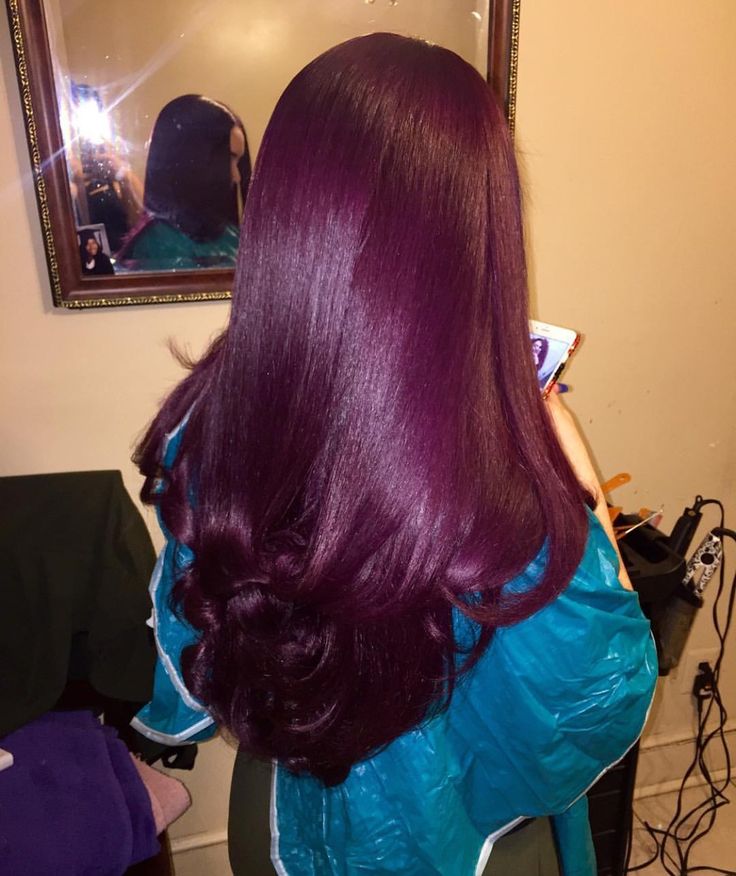 Pelo Color Vino, Hair Color Plum, Magenta Hair, Plum Hair, Dyed Hair Inspiration, Pinterest Hair, Pretty Hair Color, Burgundy Hair, Hair Laid