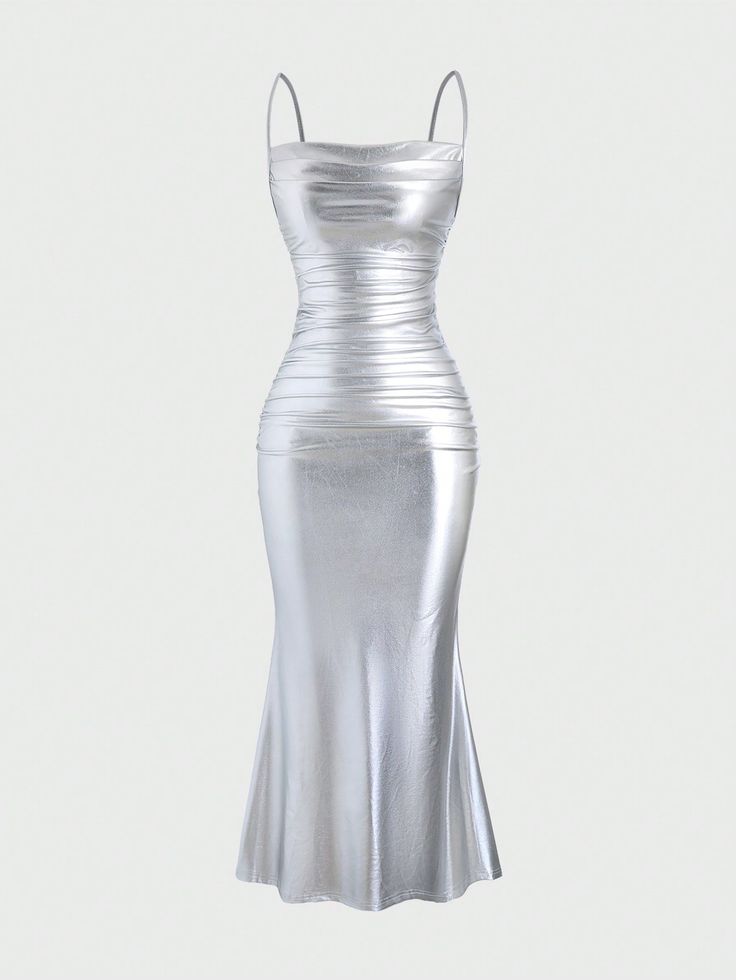 SHEIN Sweetro Women's Solid Color Slim Fit Party Cami DressI discovered amazing products on SHEIN.com, come check them out! Diy Eyelash Extensions, Waxed Eyebrows, Silver Party, Dress Silver, Tokio Hotel, Silver Dress, Dress For Short Women, Women Long Dresses, Long Dresses