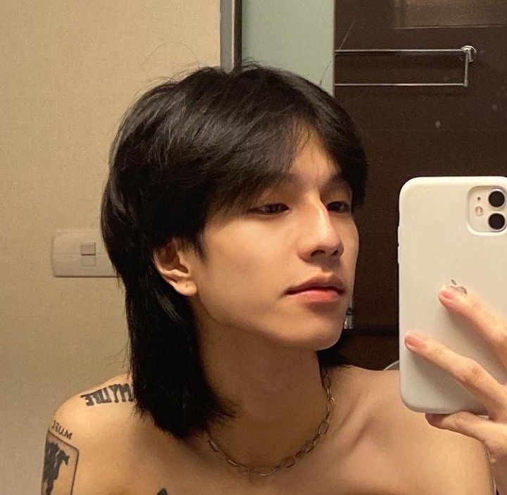 Korean Boy Hairstyle, Undercut Long Hair, Men Hair Color, Shot Hair Styles, Cute Asian Guys, Undercut Hairstyles, Tumblr Boys, Mullet Hairstyle, Boys Haircuts