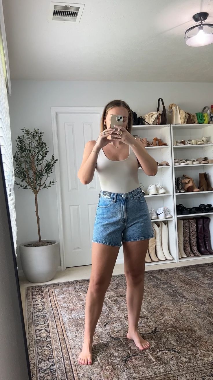 Curve Love High Rise Dad Short curated on LTK Thick Thigh Summer Outfits, Dad Shorts Outfit Women, Dad Shorts Outfits, Throwing Fits, Jean Short Outfits, Dad Shorts, Western Wear Outfits, Shorts Outfits Women, Curvy Shorts