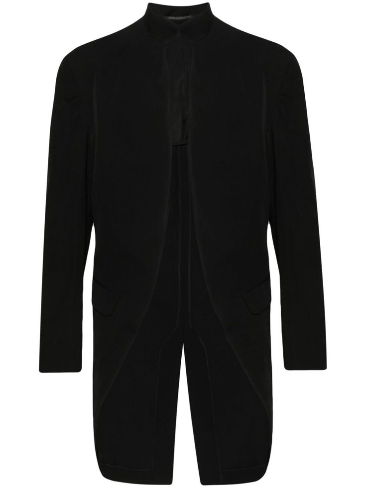 black wool asymmetric design stand-up collar open front long sleeves two front flap pockets central rear vent high-low hem Design Stand, Men’s Suits, Asymmetrical Design, Yohji Yamamoto, High Low Hem, Black Wool, Mens Suits, High Low, Stand Up