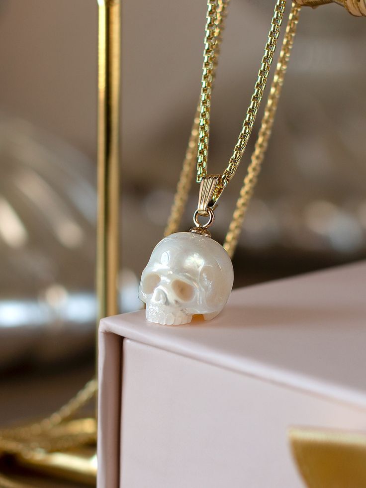 Pearl Skull, Carved Pearl, Gothic Pendant, Skull Gifts, Skull Jewelry, Skull Necklace, Skull Pendant, White Freshwater Pearl, Silver Box