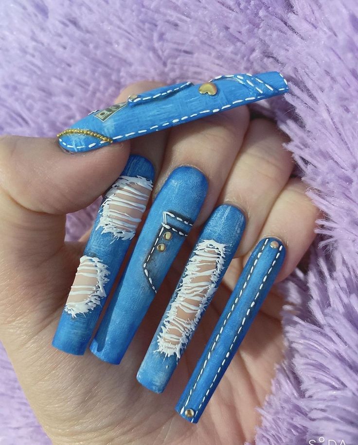 #denimbluenails #jeansnails #summernailslong #indigobluenails #bluenails # summernailstrends #summernailinspo #mattedenimnails #denimnailsart #blueacrylicnails #nailsoftheday #bestdenimnails Jean Nails Design, Jeans Nails Art, Blue Jean Nail Design, Denim Nails Design, Denim And Diamonds Nails, Denim Nail Designs, Jean Nail Design, Blue Jean Nails, Denim Nails Acrylic