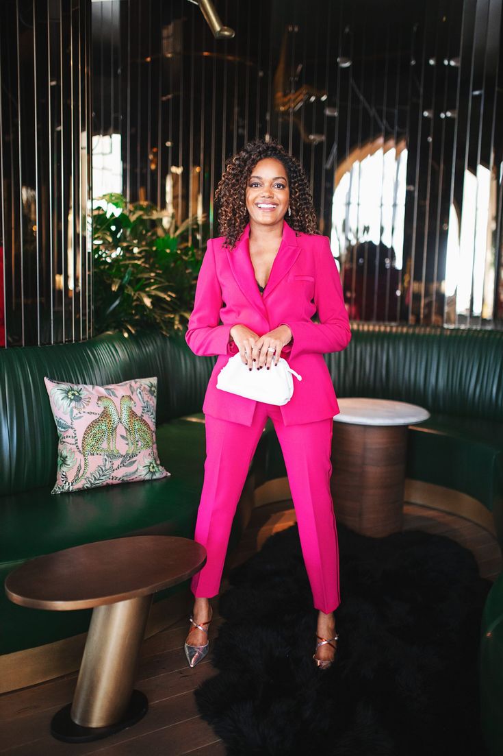 Pink Suit Ideas Women, Pink Tuxedo Woman, Tuxedo Women Suits, Hot Pink Suit, Day Wedding Outfit, Womens Tuxedo, Pink Suits Women, Girl Tuxedo, Pink Tuxedo