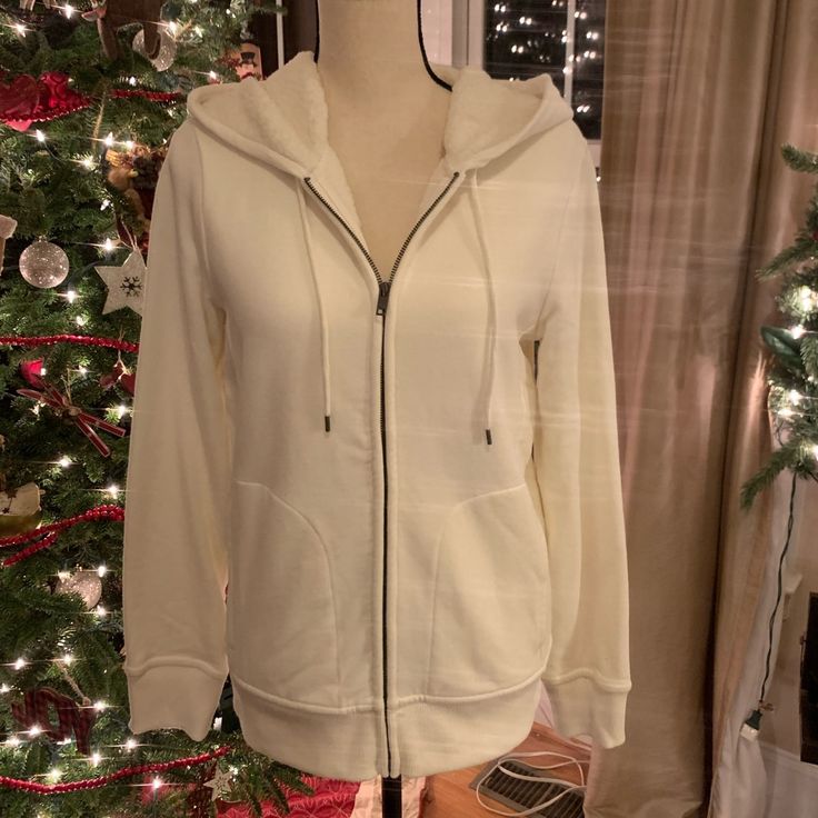 Cozy And Warm Gap Zip Up Hoodie With Sherpa Lining. Never Worn, Nwt. Smoke Free, Pet Friendly Home. Gap Long Sleeve Sweatshirt For Loungewear, Warm Cozy Fit Hoodie, Gap Fleece Sweatshirt For Fall, Gap Winter Loungewear Sweatshirt, Casual Winter White Hooded Jacket With Double-lined Hood, Fall Gap Fleece Hoodie, Gap Fleece Hoodie For Fall, Winter Cotton Sweatshirt By Gap, Gap Cotton Sweatshirt For Winter