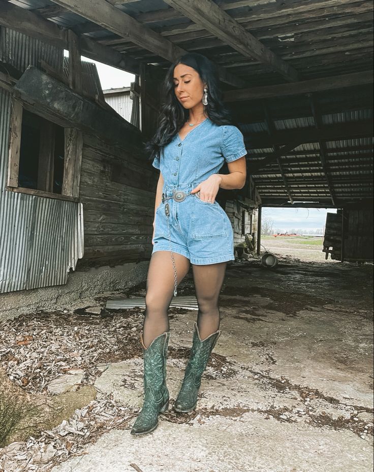 The perfect denim romper outfit for spring🦋✨ Shop at cinchedupdesigns.com #cowgirlstyle #cowgirl #cowboyboots #western #fashionstyle Western Romper Outfit With Boots, Denim Romper With Boots, Western Romper Outfit, Romper With Boots, Western Romper, Denim Romper Outfit, Casual Western Outfits, Denim Short Romper, Cowboy Boot Outfits