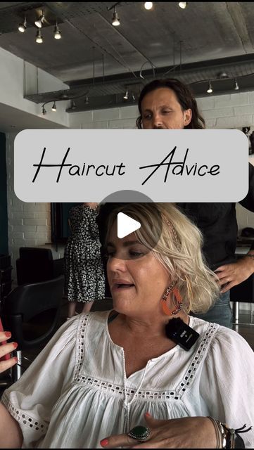 James busby on Instagram: "Haircut Advice Textured Layered Bob , Consultation Process Result …… 👌🏾👌🏾" How To Cut A Layered Bob Yourself, How To Style Layered Bob, Fluffy Bob Haircut, Short Bob Blowout, Textured Layered Bob, Shoulder Length Layered Bob, Layered Shaggy Bob, Short Textured Bob, Shoulder Length Layered