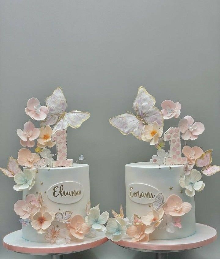 Twin cakes decor ideas, Twin cake decor inspo, birthday Twin cakes decor, cake decorating ideas, cake decor ideas, Twin Cakes, Cake Decor Ideas, Double Cake, Butterfly Theme Cake, Iphone Cake, Graduation Cake Designs, Fairy Birthday Cake, Twin Birthday Cakes, Cakes Decor