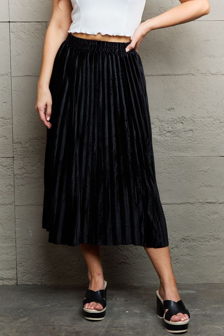 Wow picks! Ninexis Accordion Pleated Flowy Midi Skirt at $44.95 Choose your wows. 🐕 #amazonshop #dress #curated #jw #smallbusiness #shop #luxury #rewards #affordablefashion #nails Flowy Midi Skirt, Accordion Pleats, Soft Tulle, Chiffon Material, Maxi Dress Formal, Black Midi Skirt, Pleated Midi Skirt, Formal Evening Dresses, A Princess