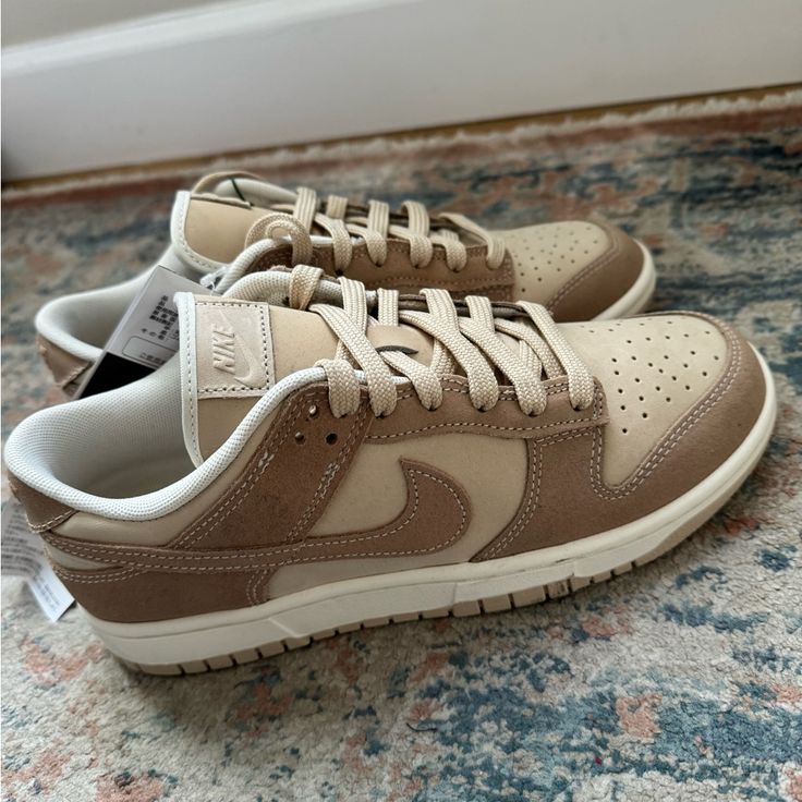 New With Tags. Women’s 8.5. Fall Nike Dunks, Nike Shoe Design Ideas, Trendy Fall Shoes For Women, Tan Nike Dunks, Dunk Oatmeal, Casual Everyday Shoes, Pretty Shoes For Women, Earth Tone Sneakers, Nike Dunks For Women