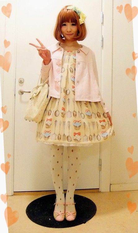 Otome Kei Fashion, Otome Fashion, Otome Kei, Fairy Kei Fashion, Kei Fashion, Cupcake Dress, Japanese Street Fashion, Cute Jackets, J Fashion