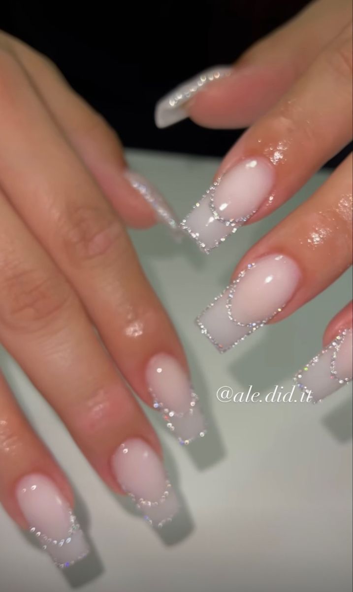 Milky White Nails, Homecoming Nails Blue, Nails Gradient, White And Silver Nails, Wedding Nails Glitter, White Glitter Nails, Homecoming Nails Acrylic, Coffin Shape, White Nail Designs