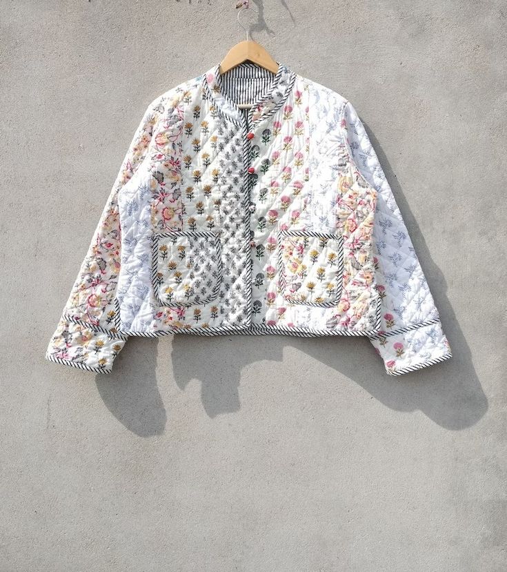 Patchwork Quilt Jacket, Fall Winter Jacket, Handmade Patch, Kantha Jacket, Quilt Jacket, Patchwork Jacket, Patches Jacket, Patch Work, Work Jackets