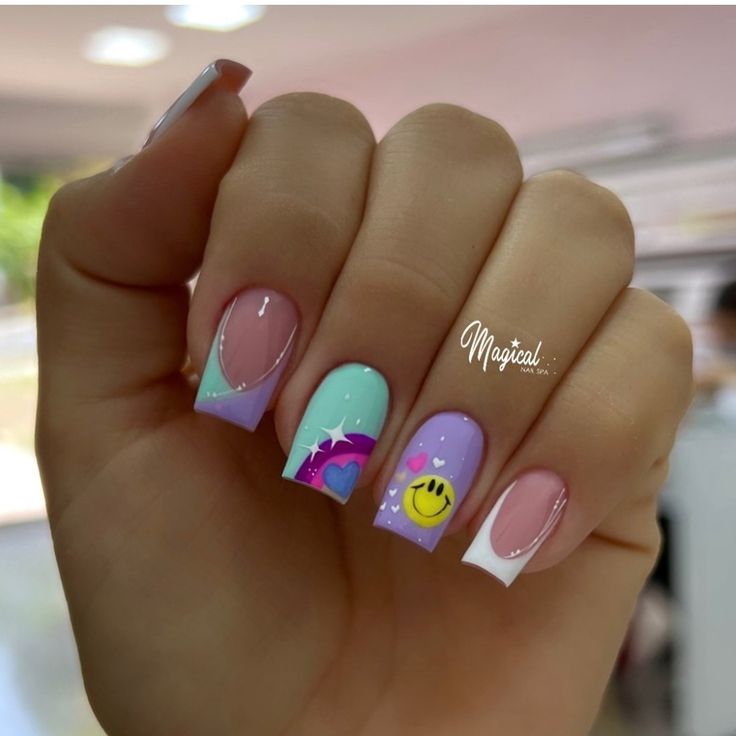 Semi Nails, Ivy Nails, December Nails, Summery Nails, Colorful Nail Designs, Simple Nails, Nail Tips, Fun Nails, Nails Inspiration