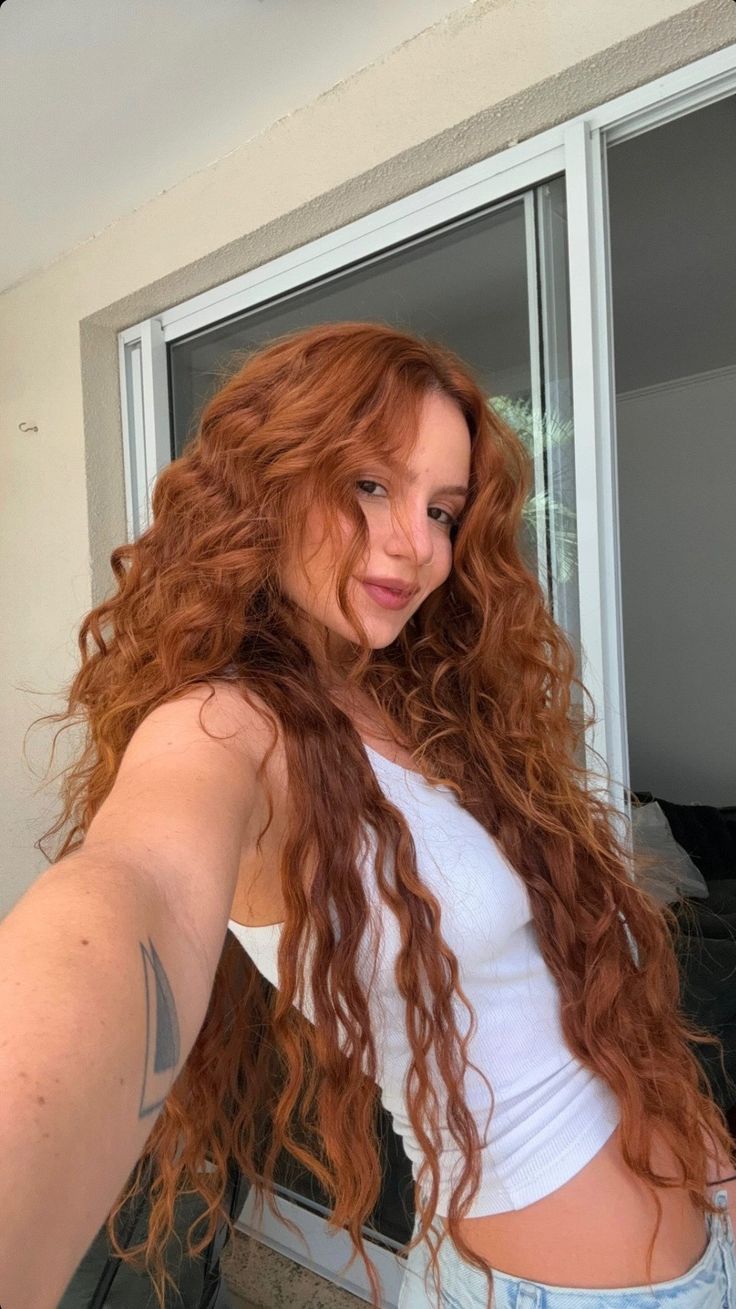 Red Head With Curly Hair, Ginger Permed Hair, Long Curly Red Hair Aesthetic, Ginger Vs Copper Hair, Rich Brown Curly Hair, Irish Curly Hair, Long Ginger Hair Aesthetic, Curly Ginger Hair Aesthetic, Curly Copper Hair Natural Curls