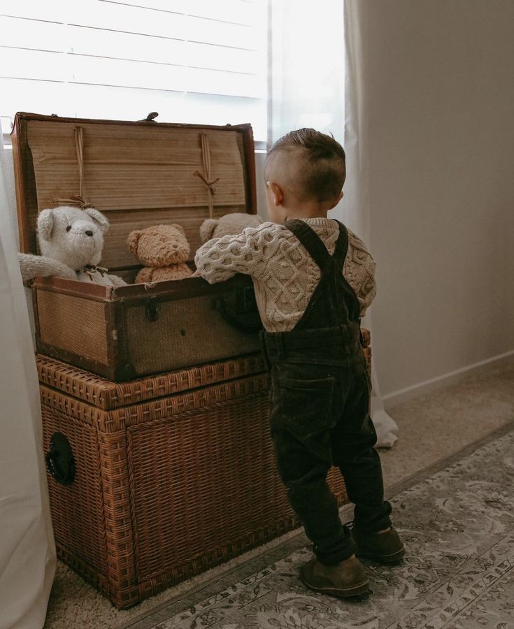 Victorian Nursery Vintage, Old Money Kids, Boy Room Inspiration, Vintage Nursery Boy, Victorian Nursery, Boy Nurseries, Life Of My Dreams, Toddler Boy Room, Future Son