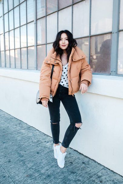 How To Wear Puffer Jacket? 31 Chic Outfits With Puffer Jackets Outfits With Puffer Jackets, Ohio Outfits, Chicago Fits, Puffer Jacket Outfits, Puffer Coat Outfit, Boston Outfits, Winter Jacket Outfits, Puffer Jacket Outfit, Coat Outfit