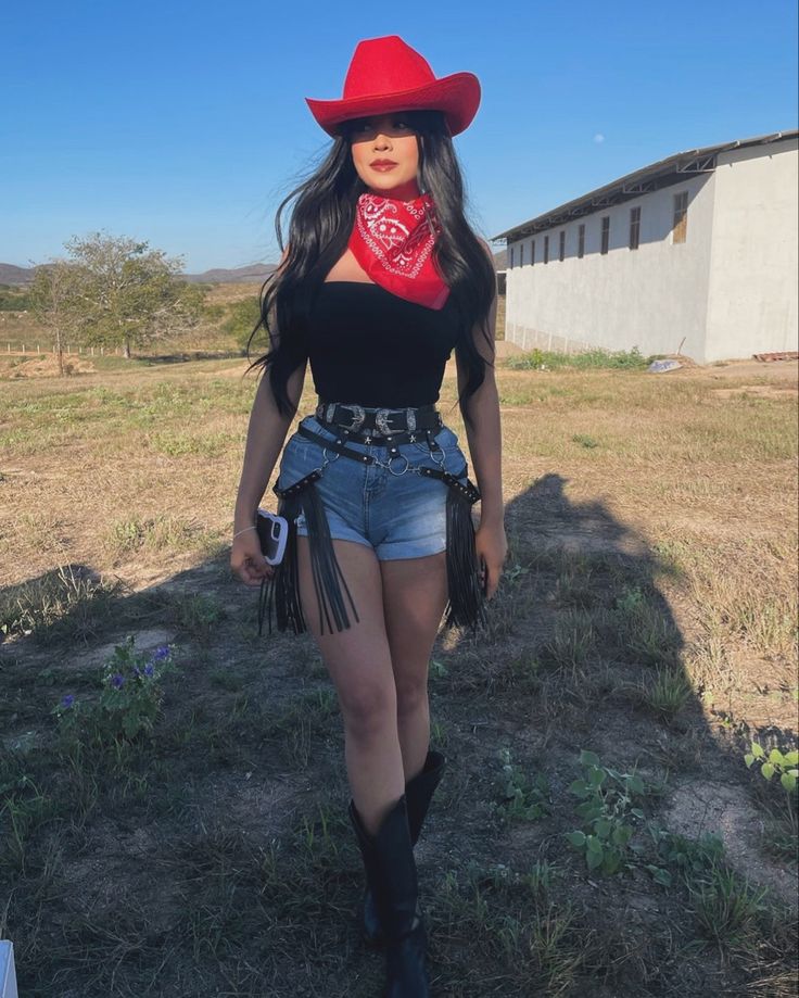 #cowboy #cowgirlstyle #bootsforwomen #botas #outfitvaquero #vaquera Farm Life Aesthetic Outfits, Black Boots Western Outfit, Dress With Boots Outfit Vaquera, Vaquera Outfit With Skirt, Cowgirl Outfits Black Boots, Intocable Concert Outfit Ideas, Norteno Outfit Woman, Mexican Boots Outfits, Summer Vaquera Outfits