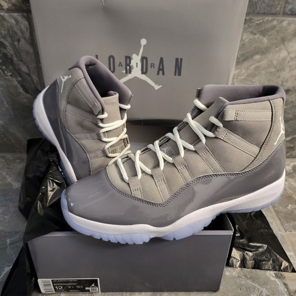 J11 Air Jordans, Jordan 11 Cool Grey Outfit, Jordan 11 Grey, Air Jordan 11 Cool Grey, Jordan 11 Cool Grey, Nike Shoes Women Fashion, Jordan 11s, Grey Jordans, Pretty Sneakers