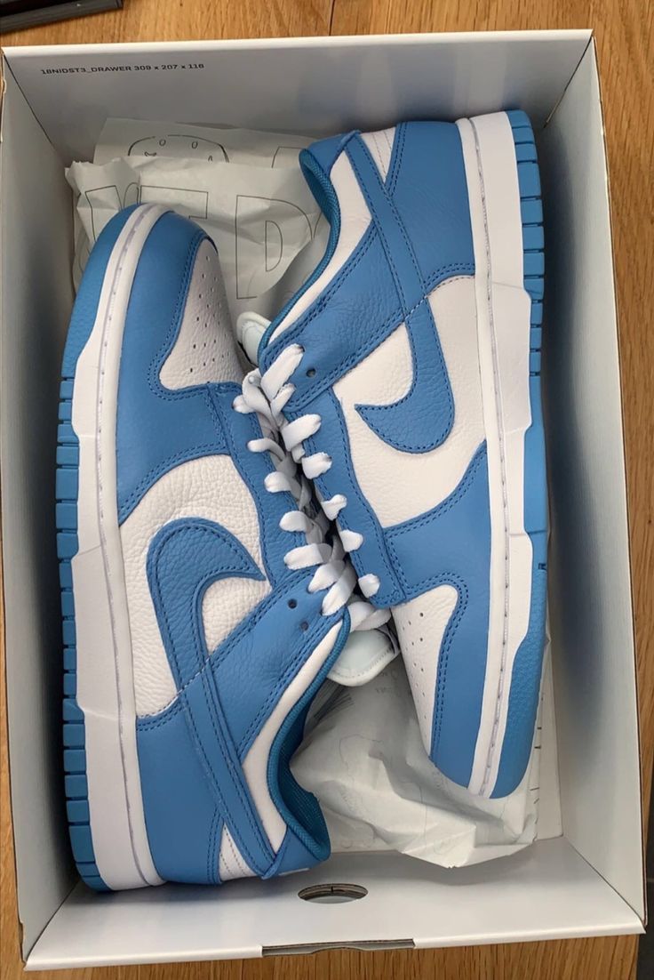 University Blue Dunks, Nike University Blue, Blue Dunks, Iphone Store, Nike Dunk Lows, Grunge Shoes, Dunks Low, Low Dunks, Nike Converse