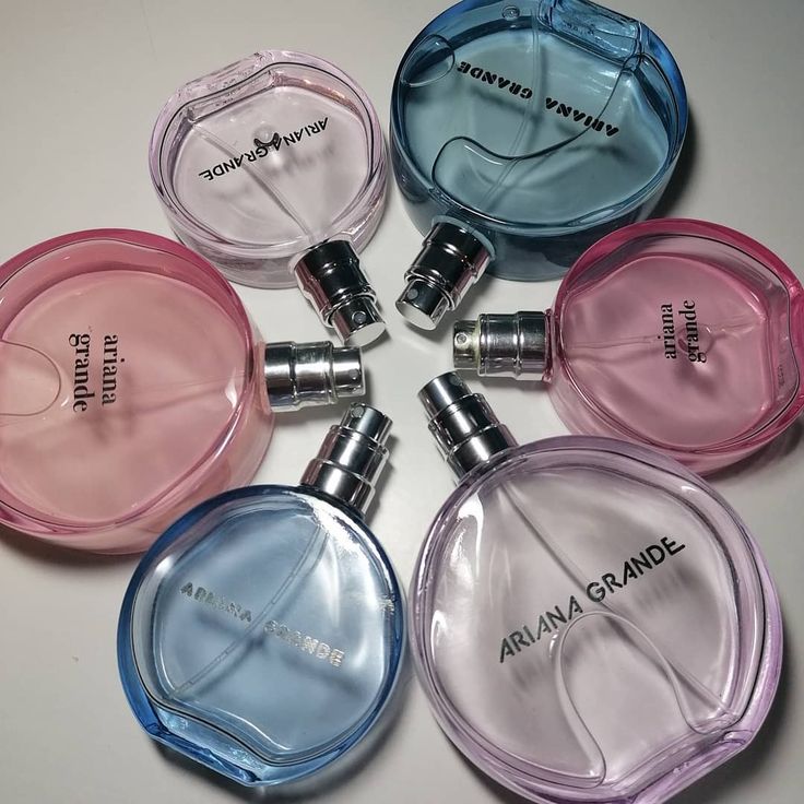 Ariana Grande Thank U Next Perfume, Ariana Grande Perfume Aesthetic, Ariana Grande Rem Perfume, Ariana Grande Collection, Ariana Fragrance, Ariana Grande Moonlight Perfume, Moonlight Perfume, Ariana Grande Perfume Thank U Next 2.0, Ariana Grande Mini Perfume Set