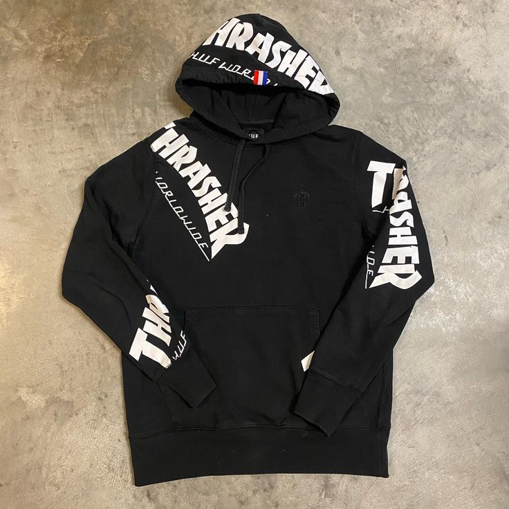 Brand: Huf Color: Black Size: Men's Medium Condition: Gently Used - Good Please Note: Color May Vary Slightly Due To Screen And Lighting. All Items, Unless Marked Nwt, Are Gently Used And May Have Signs Of Wear. Vintage Items Are 20-40 Years Old!!! We Try To Call Out Any Flaws/Imperfections In The Description. Please View All Photos For Condition And Feel Free To Message Me For More Pictures Or Measurements. Please Wash All Items Prior To Wear. Vintage Clothing May Run Smaller Than Modern Clothi Urban Fleece Tops For Streetwear, Urban Fleece Tops With Logo Print, Urban Fleece Top With Logo Print, Winter Long Sleeve Sweatshirt For Skateboarding, Black Logo Print Top For Skateboarding, Black Tops With Logo Print For Skateboarding, Urban Long Sleeve Sweatshirt For Skateboarding, Black Urban Tops For Skateboarding, Black Long Sleeve Sweatshirt For Skateboarding